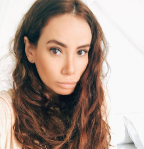Айза Долматова Айза Долматова