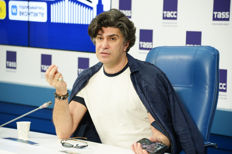 Цискаридзе утверждал, что Филин не получил серьезных повреждений и сильно приукрасил события Цискаридзе утверждал, что Филин не получил серьезных повреждений и сильно приукрасил события