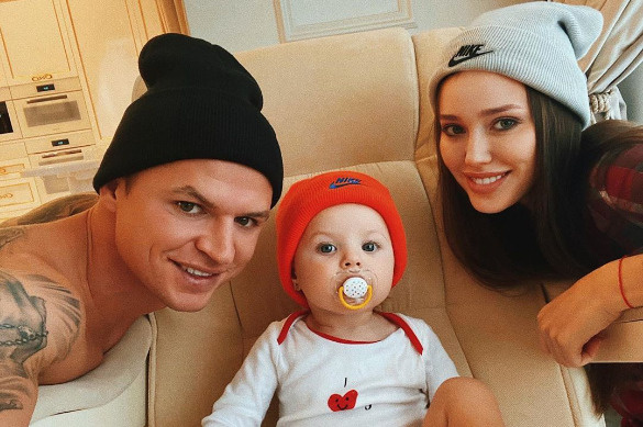 Скоро семья Тарасовых станет больше