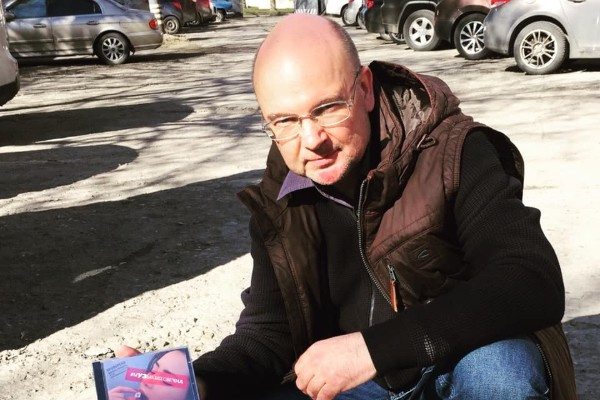 Илья Лагутенко ушел от продюсера Леонида Бурлакова в 2001-м Илья Лагутенко ушел от продюсера Леонида Бурлакова в 2001-м