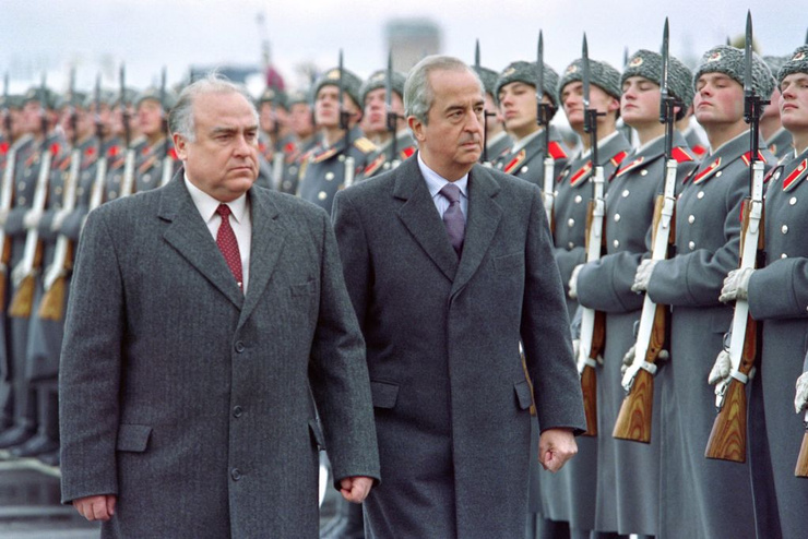 Черномырдин с премьер-министром Франции Эдуардом Балладюром 