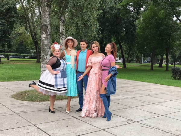 Съемочная команда нового клипа Анны Калашниковой на песню «Без макияжа» Съемочная команда нового клипа Анны Калашниковой на песню «Без макияжа»