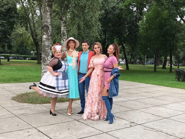 Съемочная команда нового клипа Анны Калашниковой на песню «Без макияжа»