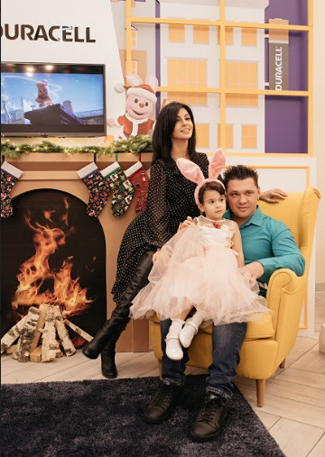 Алексей Кабанов с женой и дочерью