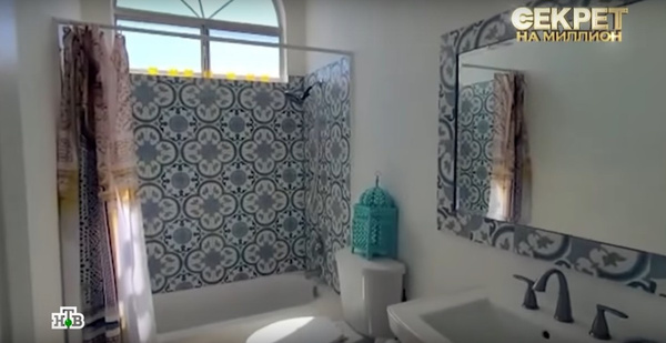Ванная команта на этаже Андреева в доме в Лас-Вегасе 