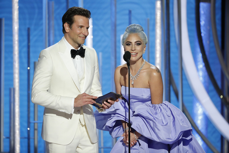 Леди Гага опровергла слухи о романе с Брэдли Купером
