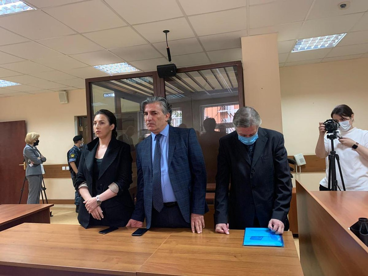 Суд приговорил артиста к 8 годам лишения свободы в колонии общего режима