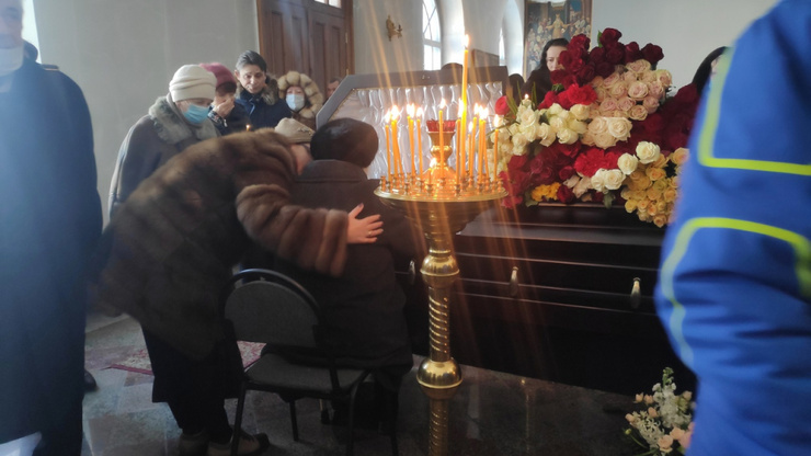 Близким автора сложно смириться с произошедшим Близким автора сложно смириться с произошедшим