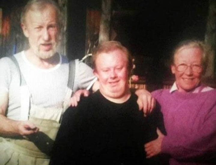 Сергей Шестаков с отчимом и мамой Сергей Шестаков с отчимом и мамой
