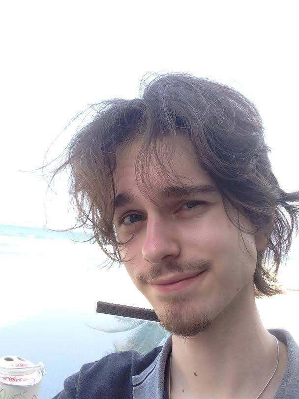 Незадолго до гибели Андрей отдыхал с мамой во Вьетнаме