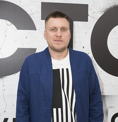 Александр Незлобин Александр Незлобин