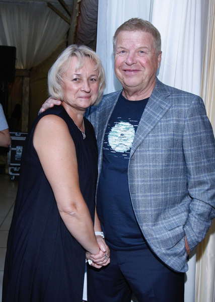 Михаил Кокшенов с женой Натальей