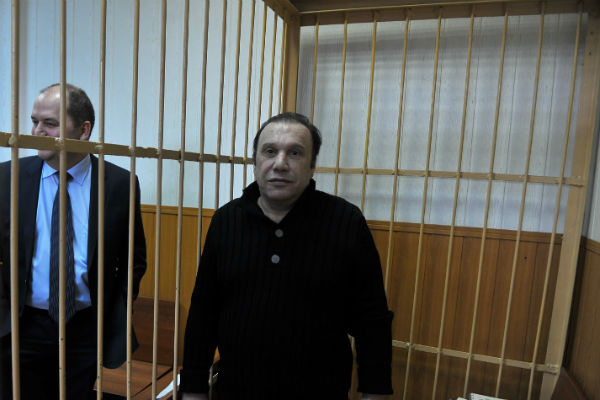 Виктор Батурин был осужден на семь лет тюрьмы, но вышел на свободу раньше Виктор Батурин был осужден на семь лет тюрьмы, но вышел на свободу раньше