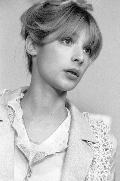 Вера Глаголева появилась на экранах в 1975 году