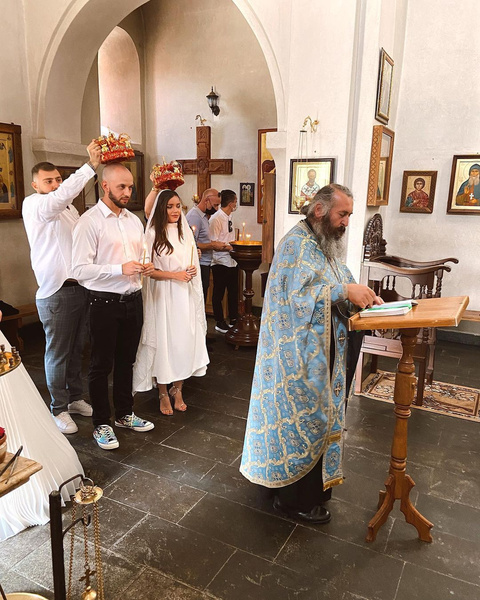 Церемония состоялась в одной из грузинских церквей Церемония состоялась в одной из грузинских церквей