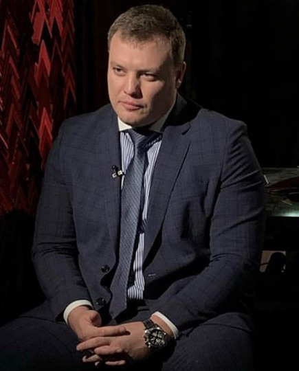 Адвокат Максим Кичигин