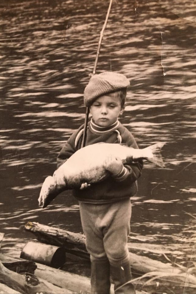 С детства Сергея приучили к рыбалке