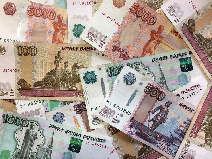 Звездин считает, что рубль будет терять свои позиции по отношению к доллару Звездин считает, что рубль будет терять свои позиции по отношению к доллару