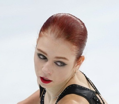 «Я ненавижу этот спорт! Никогда в жизни не выйду на лед!»: Саша Трусова бьется в истерике на Олимпиаде