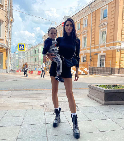 Саша Кабаева с сыном