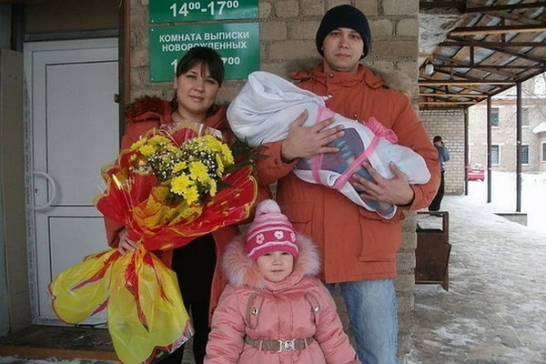 У супругов были большие проблемы с деньгами У супругов были большие проблемы с деньгами