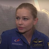 «Голова очень тяжелая, все кружится»: Юлия Пересильд не может прийти в себя после полета в космос