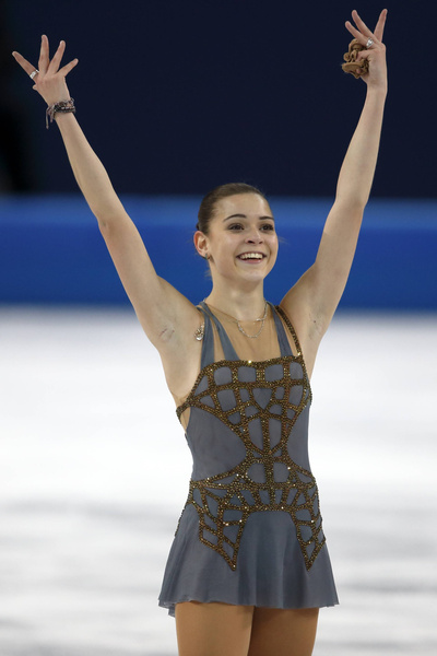 Фигуристка выиграла золото на Олимпиаде в Сочи Фигуристка выиграла золото на Олимпиаде в Сочи
