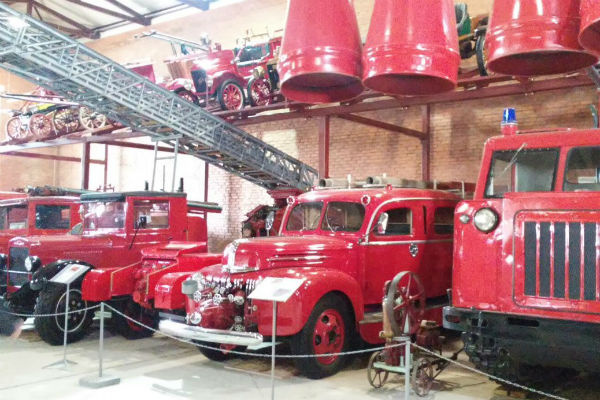 Музей гордится пожарной техникой разных времен