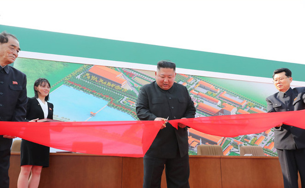 Ким Чен Ын впервые появился на публике после слухов о смерти – фото   