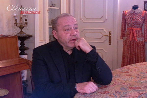 Сергей Сенин сохранил многие вещи звезды Сергей Сенин сохранил многие вещи звезды