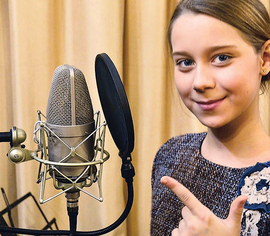 Настя пошла по стопам Осина – тоже занимается музыкой Настя пошла по стопам Осина – тоже занимается музыкой