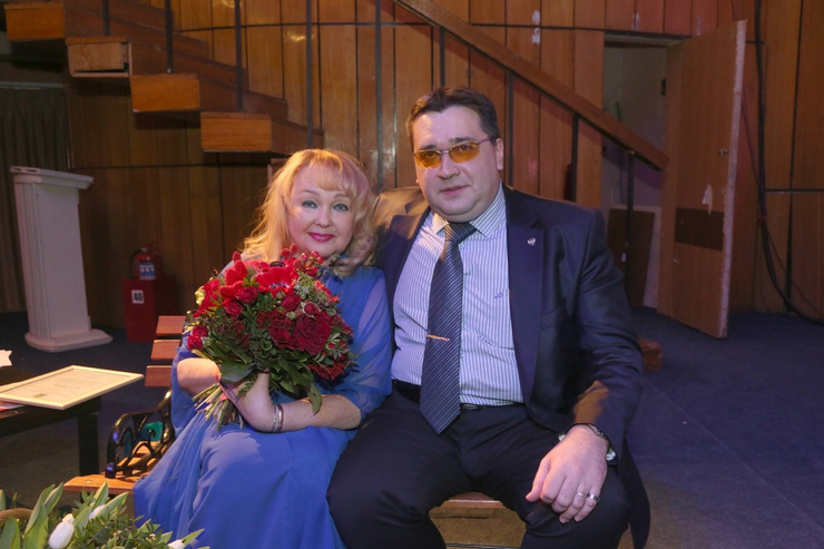что случилось с гвоздиковой актрисой. Смотреть фото что случилось с гвоздиковой актрисой. Смотреть картинку что случилось с гвоздиковой актрисой. Картинка про что случилось с гвоздиковой актрисой. Фото что случилось с гвоздиковой актрисой