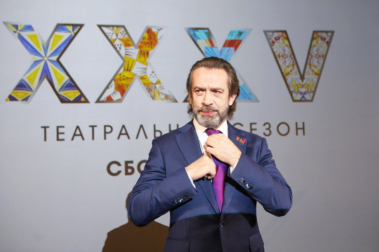По мнению зрителей, Владимир Машков устроил настоящую революцию в театре По мнению зрителей, Владимир Машков устроил настоящую революцию в театре