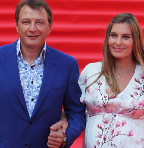 Марат Башаров и Елизавета Шевыркова в конце июля стали родителями 