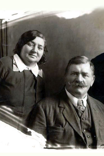 После войны Иван Максимович и его вторая жена Мария Семеновна жили впроголодь