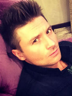 Сергей Лазарев
