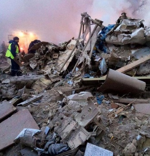Жители Киргизии скорбят по погибшим в авиакатастрофе Boeing-747