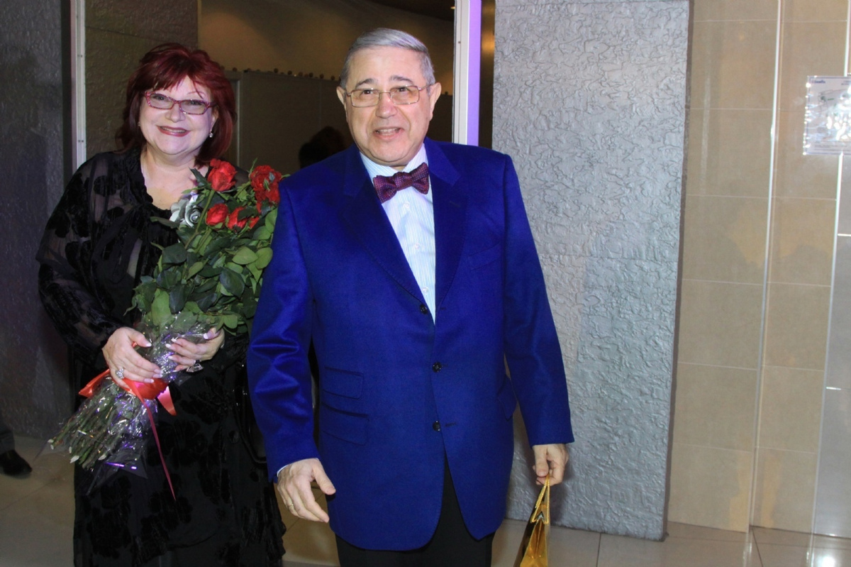 Развод Петросяна и Степаненко онлайнрепортаж первого