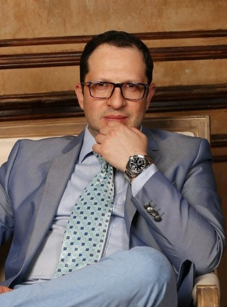 Александр Бенхин намерен сделать все, чтобы мошенники вернули Данко деньги Александр Бенхин намерен сделать все, чтобы мошенники вернули Данко деньги