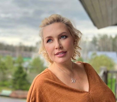 46-летняя Наталья Рагозина родила дочь и озвучила имя малышки