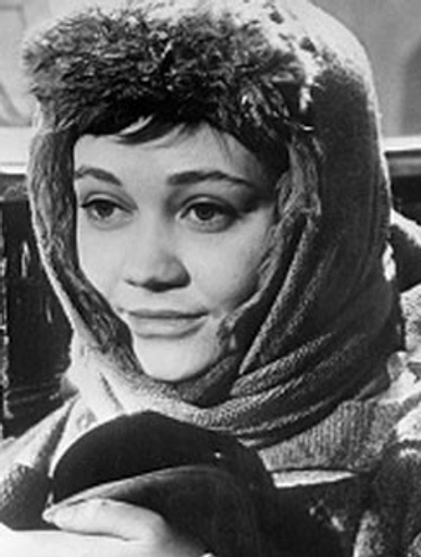 Лариса Лужина