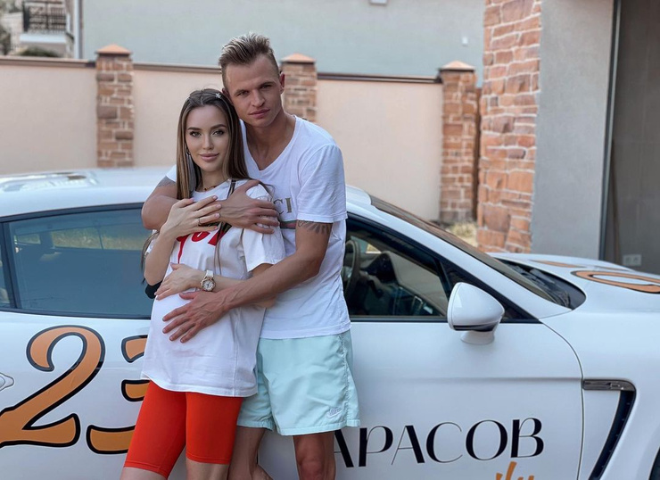 Анастасия Костенко и Дмитрий Тарасов Анастасия Костенко и Дмитрий Тарасов