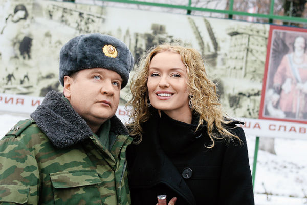 Майор Виктор Колобков из сериала «Солдаты» в исполнении Мадянова полюбился всей стране Майор Виктор Колобков из сериала «Солдаты» в исполнении Мадянова полюбился всей стране