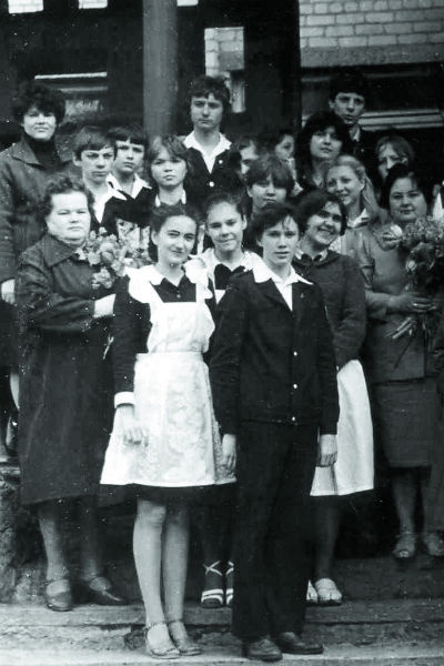 В школе Миронов был любимцем девушек,1982 год В школе Миронов был любимцем девушек,1982 год