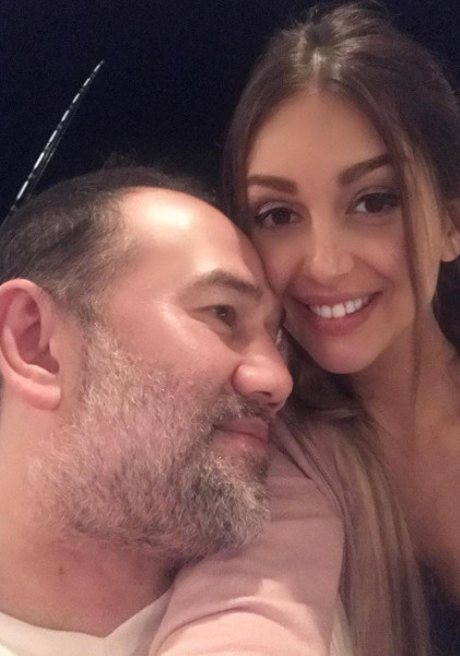 Поначалу Оксана надеялась, что избранник вернется к ней Поначалу Оксана надеялась, что избранник вернется к ней