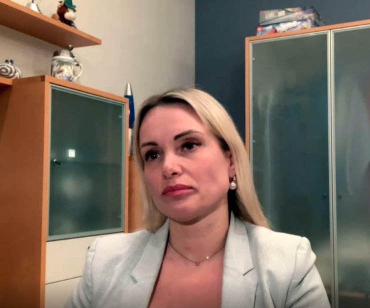 Марина Овсянникова стала предателем в глазах коллег