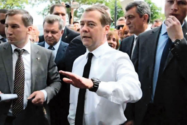 Дмитрий Медведев Дмитрий Медведев