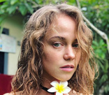 Звезда сериала «Крепостная» Катерина Ковальчук собирает деньги на дом для бабушки