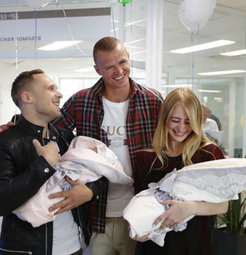 Дмитрий решил поздравит новоиспеченных родителей 